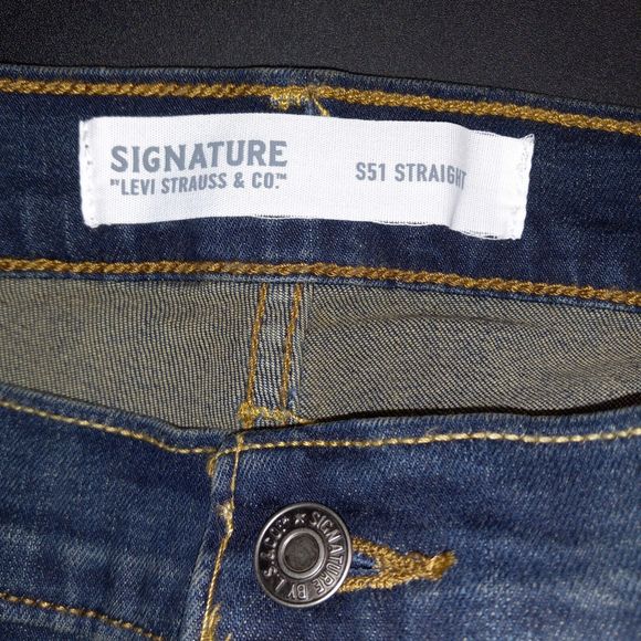 Signature Levi Strauss Jeans S51 Straight Size 36X34 (Actual 36X33.5") Dark Wash - Picture 10 of 15